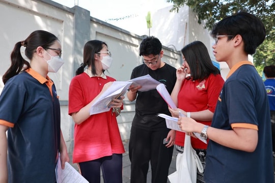 5 thí sinh vi phạm chế thi trong ngày đầu thi vào lớp 10 ở Hà Nội 