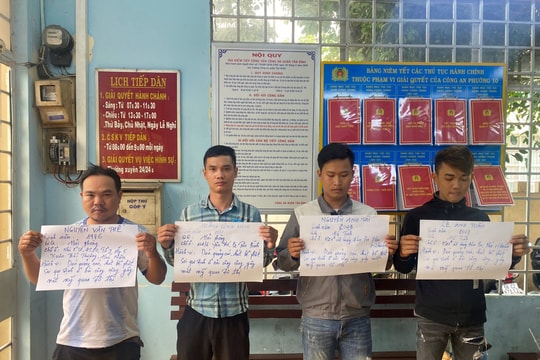 Xử lý nhóm đối tượng dán quảng cáo trái phép trên tường