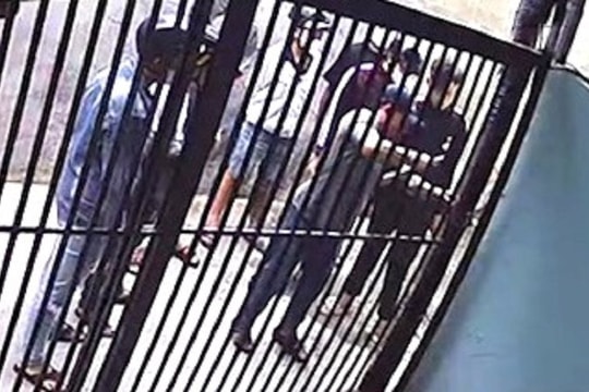 Điều tra nhóm người đập phá tài sản nhà dân ở Hóc Môn