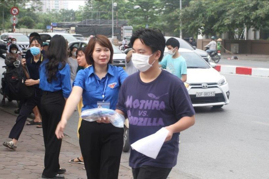 Hơn 11.000 thí sinh Hà Nội tiếp tục chinh phục môn chuyên