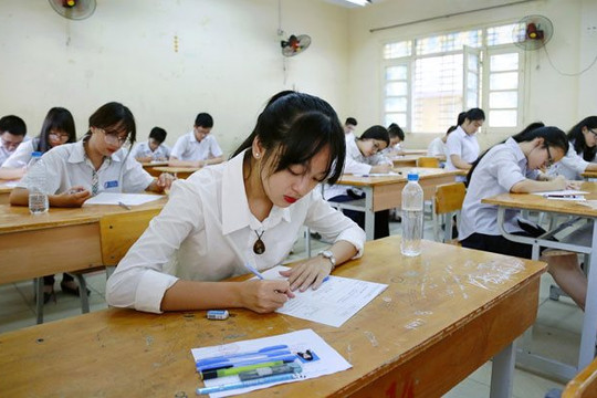 Thi vào lớp 10: Phổ điểm của thí sinh Hà Nội có thể là 7-8
