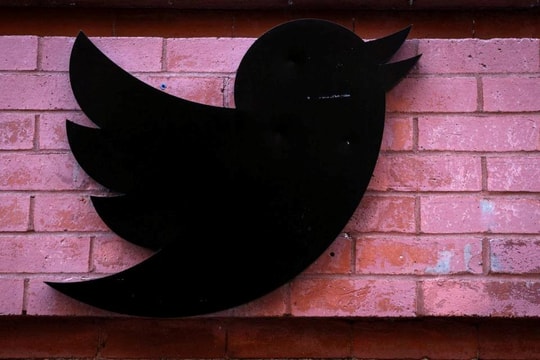 Twitter từ chối thanh toán hóa đơn của Google
