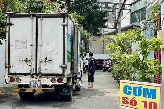 TP.HCM: Điều tra nguyên nhân vợ chồng tử vong trong phòng trọ