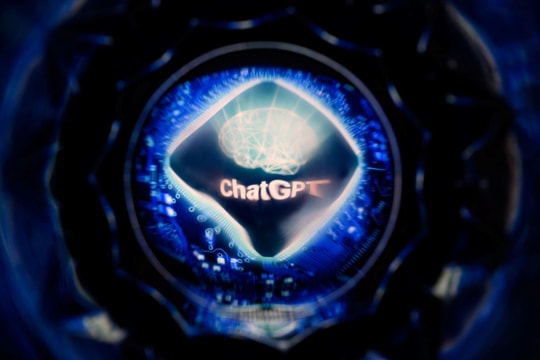 ChatGPT sắp được tích hợp vào điện thoại thông minh