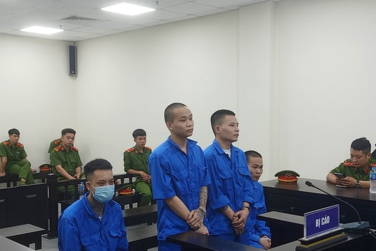 Rủ nhau đi đánh người vì cho rằng bị hại viết đơn tố cáo mình