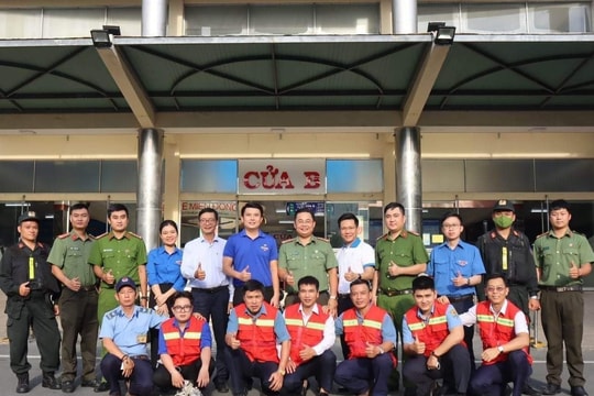 Ra mắt Đội hình xung kích, phản ứng nhanh về ANTT tại bến xe
