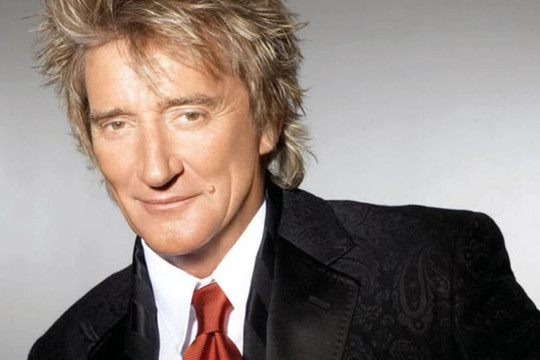 Huyền thoại Rod Stewart từ bỏ Rock'n Roll