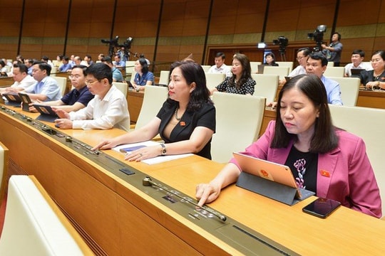 Quốc hội thông qua Nghị quyết về quyết toán ngân sách Nhà nước năm 2021