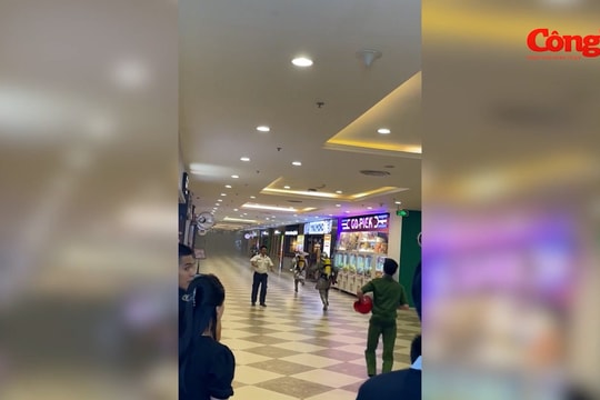 Cháy trung tâm thương mại tại Hà Nội