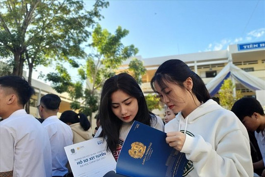 Thêm nhiều trường đại học công bố điểm chuẩn học bạ năm 2023