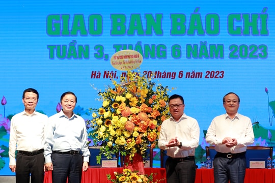 Phát huy mạnh mẽ tính tiên phong, đổi mới của báo chí