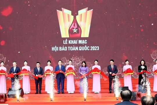 Báo chí cách mạng trong sự nghiệp đổi mới