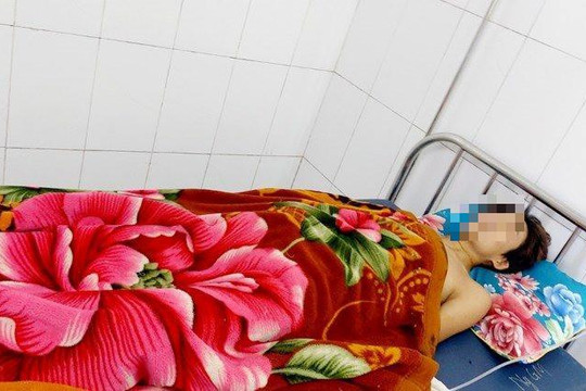 Nghi án con đâm mẹ tử vong