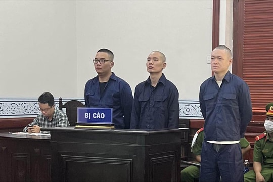Tử hình ba người nước ngoài vận chuyển gần nửa tấn ma túy
