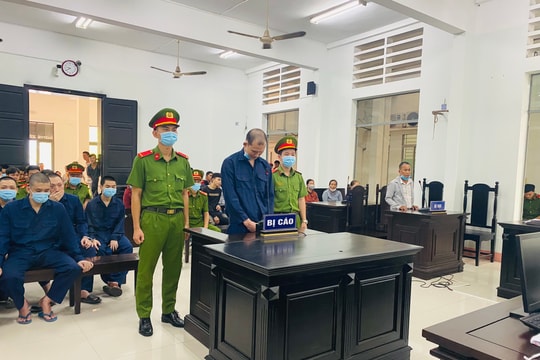 Tử hình kẻ giết hàng xóm khi được khuyên can