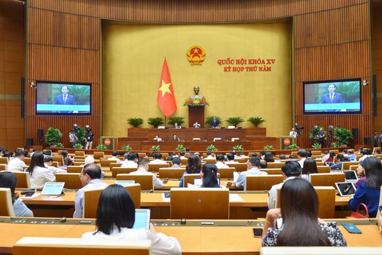 Hôm nay, Quốc hội thông qua Nghị quyết về việc lấy phiếu/bỏ phiếu tín nhiệm