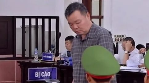 Nguyên Trưởng Ban Tuyên giáo Tỉnh ủy Hòa Bình lĩnh án