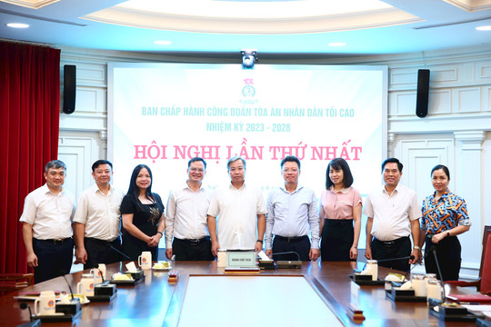 Đồng chí Phạm Quốc Hưng được bầu làm Chủ tịch Công đoàn TANDTC