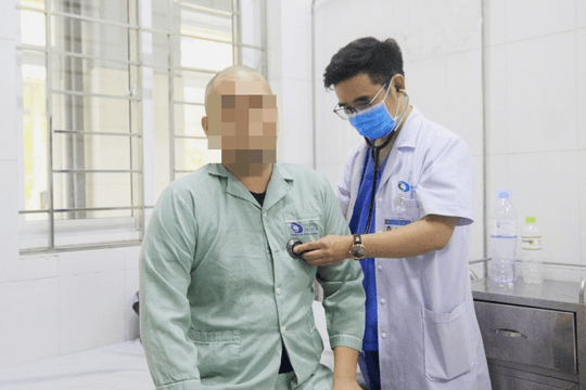 Nhồi máu cơ tim sau hơn 10 năm hút thuốc lá