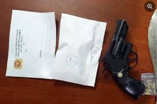 Khởi tố 2 đối tượng 9X mua bán ma túy, tàng trữ vũ khí trái phép