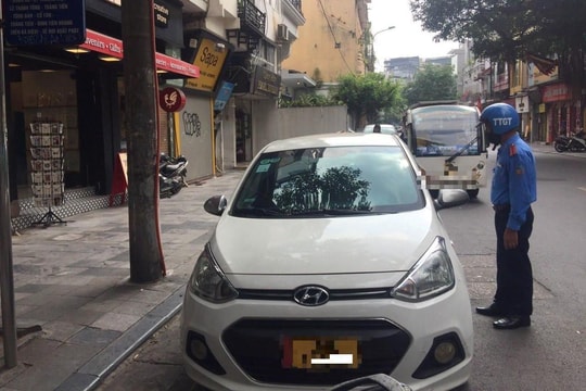 Hà Nội: Tăng cường xử lý taxi vi phạm