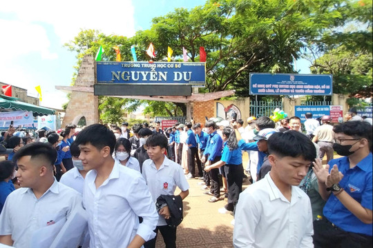 Tây Nguyên có 175 thí sinh vắng mặt trong buổi thi môn Ngữ văn