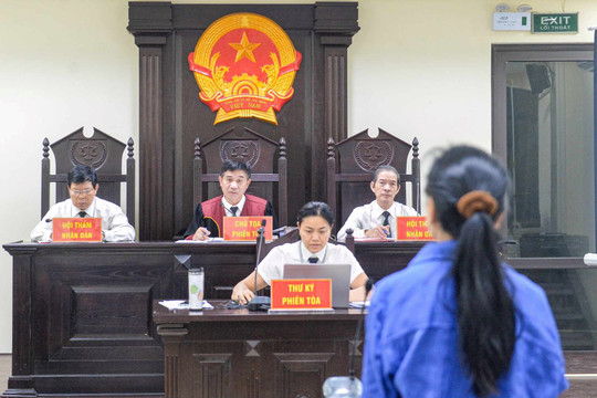Dung “Thà” nhận bản án nghiêm khắc trong  vụ tặng ma túy tại quán bar