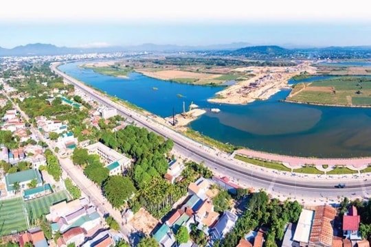 VARS: Giao dịch BĐS qua sàn ngăn chặn tình trạng đất hai giá