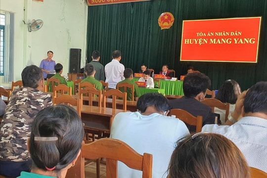 Xét xử lưu động vụ mua bán trái phép chất ma túy