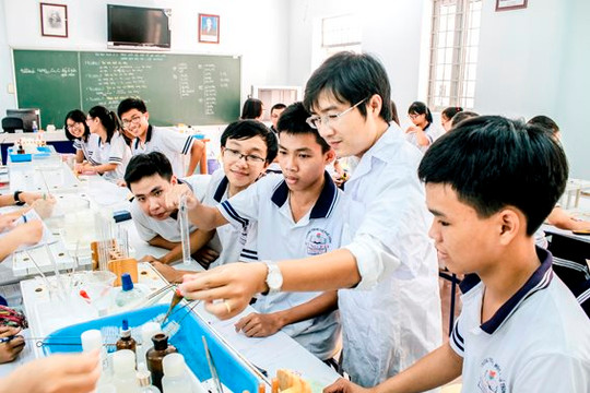 Chính phủ thống nhất thông qua đề nghị xây dựng Luật Nhà giáo