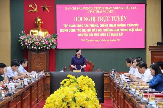 Tập huấn phòng, chống tham nhũng, tiêu cực liên quan đến đất đai