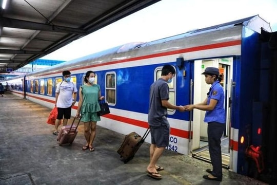 Đường sắt tăng cường chạy tàu khách đi Nha Trang, Quy Nhơn và Hà Nội