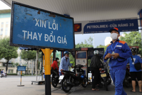 Giá xăng dự báo giảm vào ngày mai (3/7)