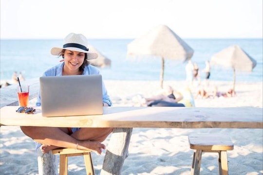 Việt Nam lọt top 10 quốc gia lý tưởng để du lịch kết hợp làm việc từ xa