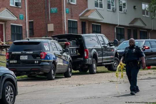 Mỹ: 30 người thương vong trong vụ xả súng