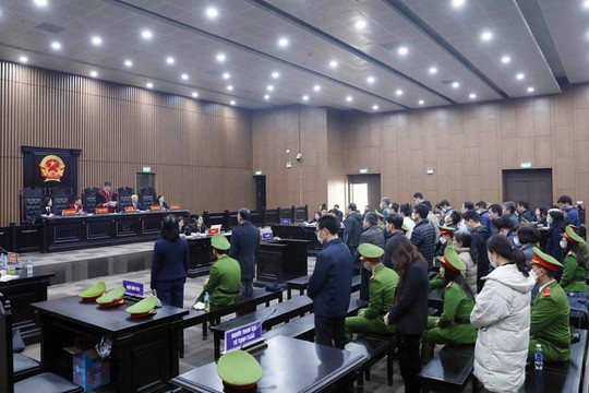 Nửa nhiệm kỳ đấu tranh chống tham nhũng không ngừng nghỉ