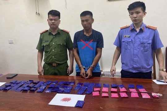 Vận chuyển trái phép 12.000 viên ma túy tổng hợp