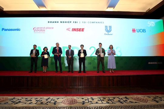 INSEE Việt Nam lọt Top 50 doanh nghiệp phát triển bền vững