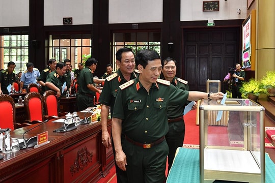 Lấy phiếu tín nhiệm các Ủy viên Quân ủy Trung ương và Thứ trưởng Bộ Quốc phòng