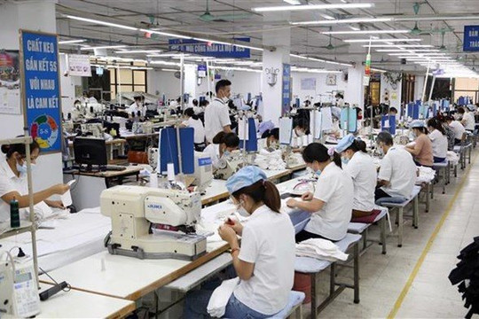 Thị trường lao động vẫn gặp khó trong những tháng cuối năm
