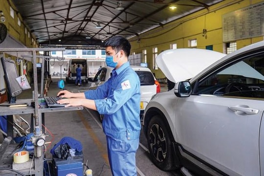 Năng lực đăng kiểm dư thừa gần 50%