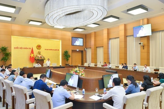 Hôm nay, Ủy ban Thường vụ Quốc hội bắt đầu Phiên họp thứ 24