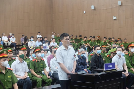 Cựu Trợ lý của nguyên Phó Thủ tướng khai đã nhận hối lộ hơn 4 tỷ đồng