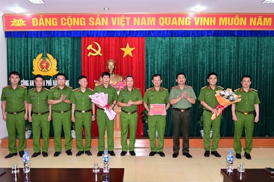 Giám đốc trung tâm đào tạo lái xe cùng cấp dưới chiếm đoạt hơn 22 tỷ đồng