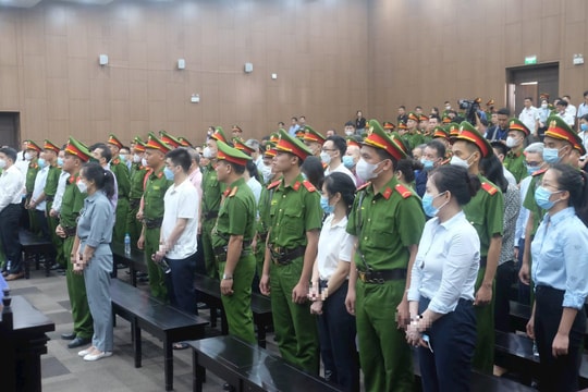 Cựu Phó Giám đốc Công an Hà Nội khai về quá trình "chạy án"