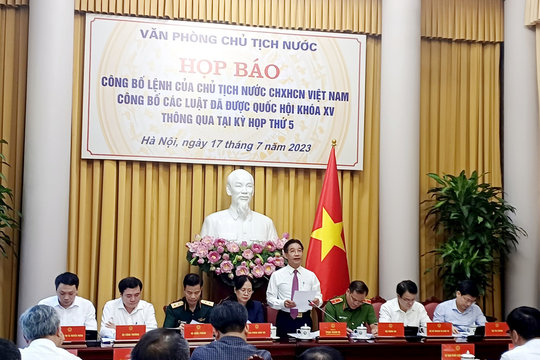 Công bố 8 Luật vừa được Quốc hội thông qua