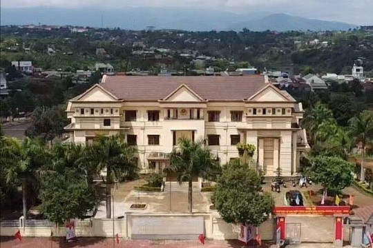 Đắk Glong (Đắk Nông): Cần giải quyết dứt điểm quyết định cấp Giấy chứng nhận cho người dân có sai sót