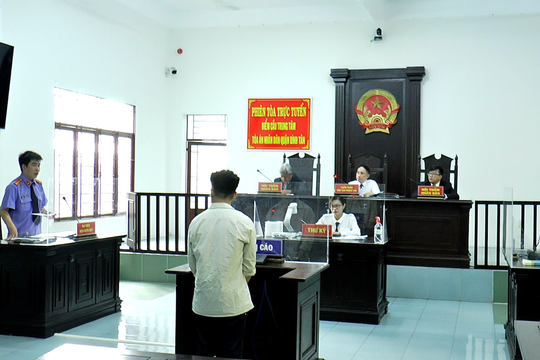 Gần 5 năm tù cho đối tượng giao cấu với trẻ em