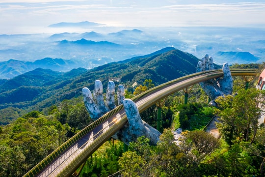Tạp chí Úc: Sun World Ba Na Hills khiến Đà Nẵng thú vị hơn với du khách