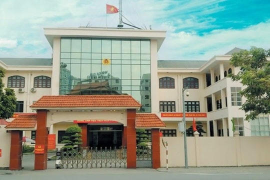 Đề nghị tước danh hiệu Công an nhân dân 2 cán bộ điều tra công an TP Hạ Long